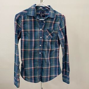 AE Teal & Pink Button Up